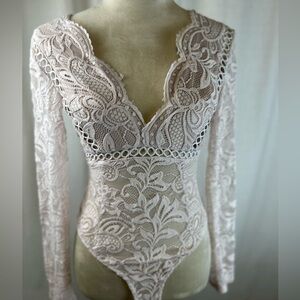 Hello Molly Elegant Lace Bodysuit in Blush